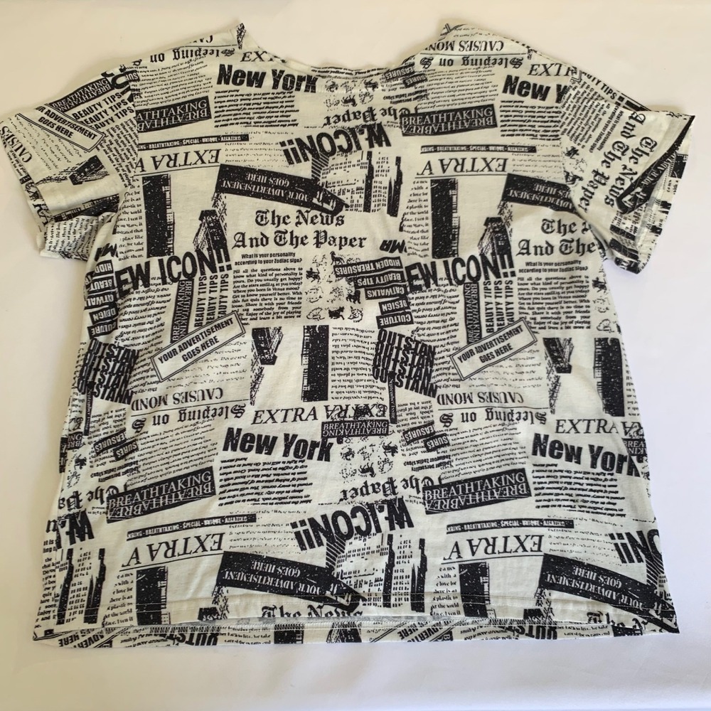 Unbranded Newspaper Print T-Shirt Unisex XL White Black Graphic Retro Streetwear